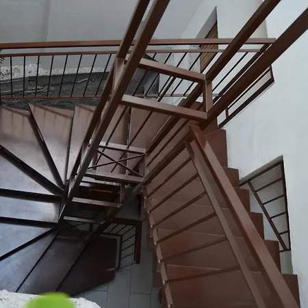 Chez Amelie & Jean-louis * Katanya