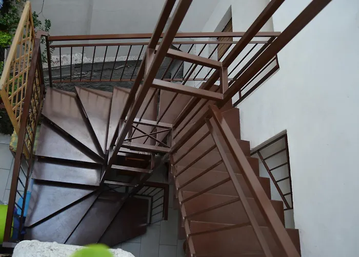 Chez Amelie & Jean-louis * Katanya